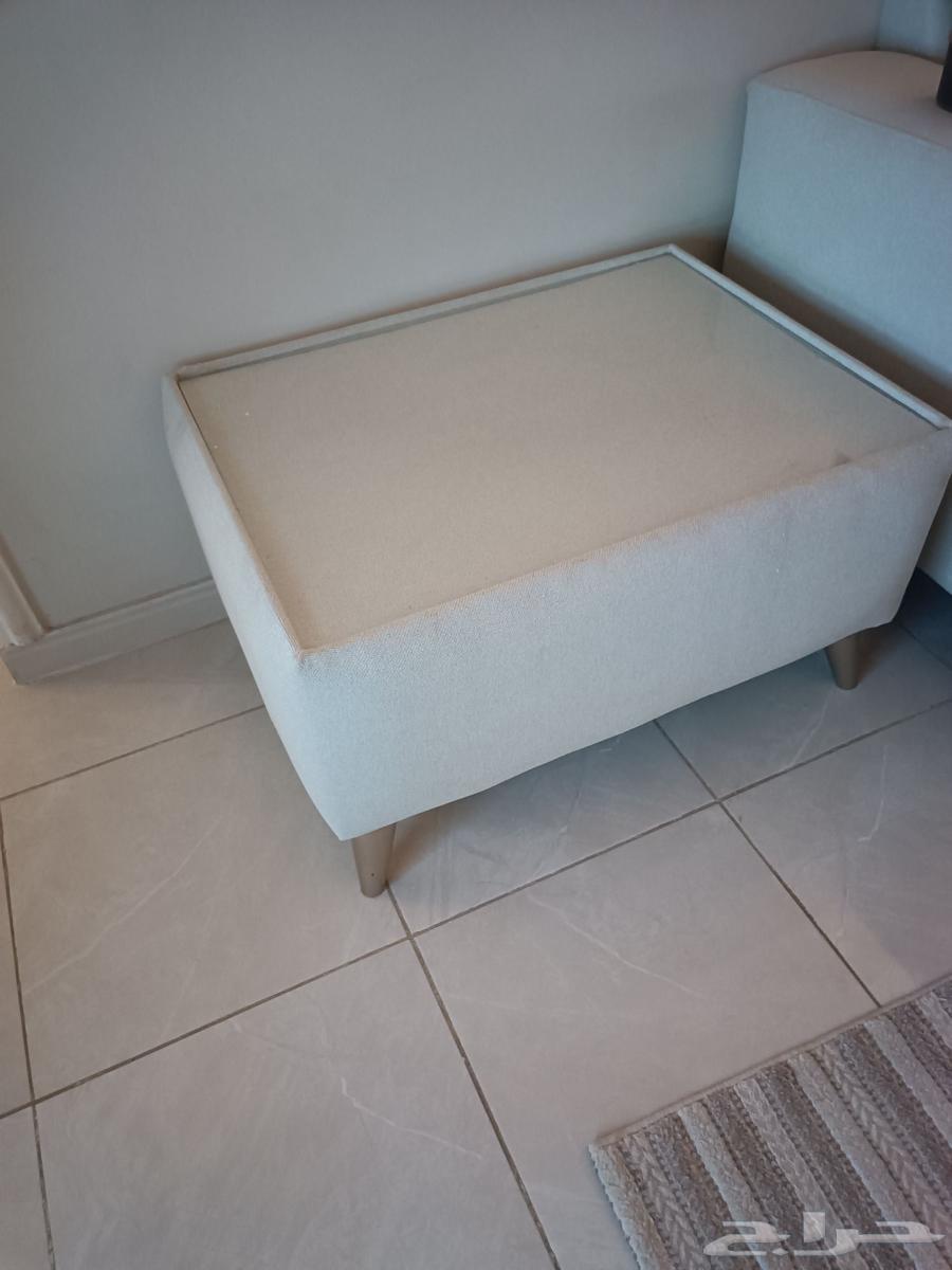 New square table, sugar color, required 10063728796989442111