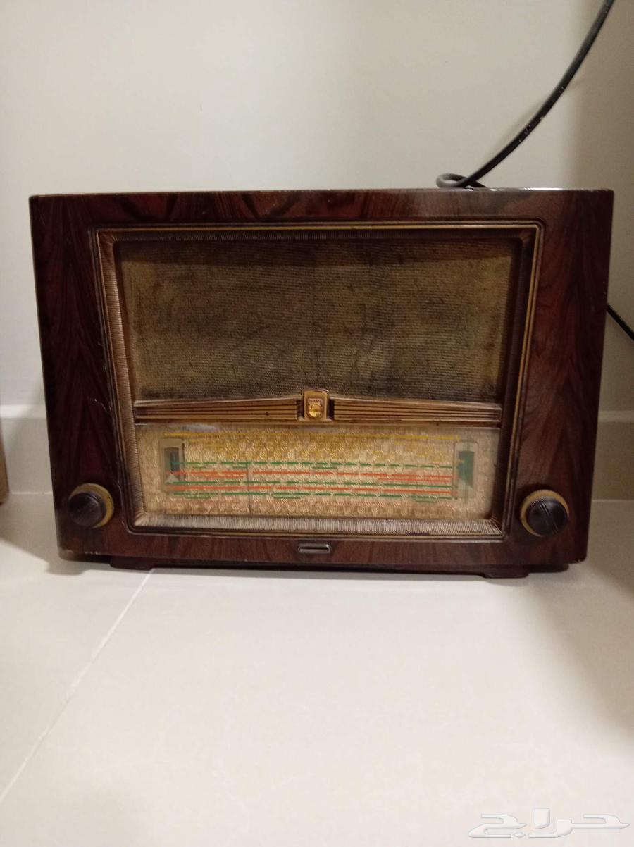 Old Philips Radio63729005568003110