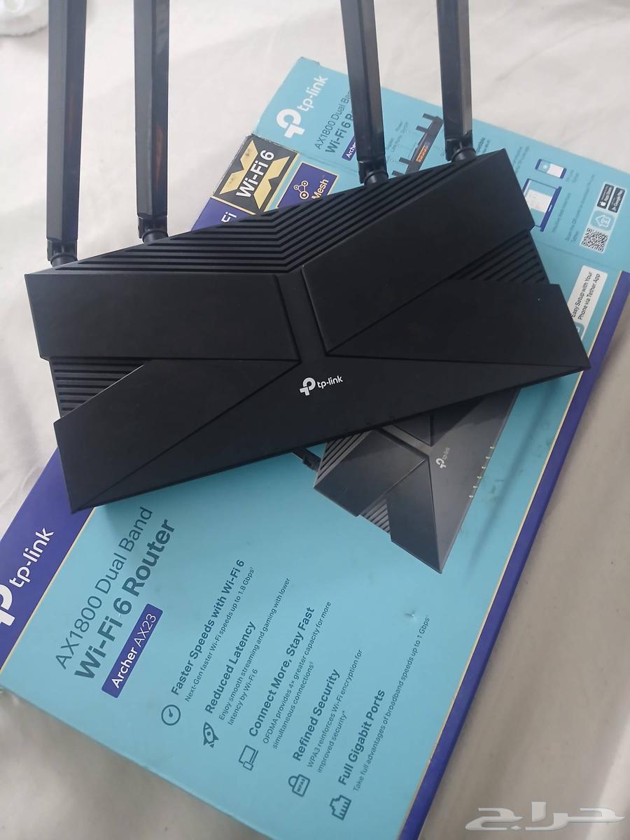 A1800 Dual Band Wired Router Used for Two Months 10063733483994113114