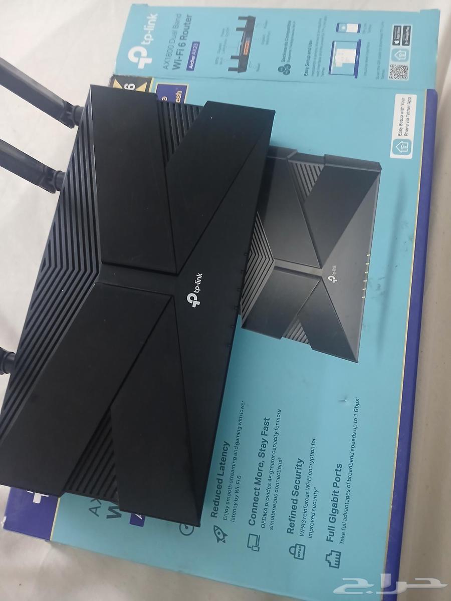 A1800 Dual Band Wired Router Used for Two Months 10063733483994113112