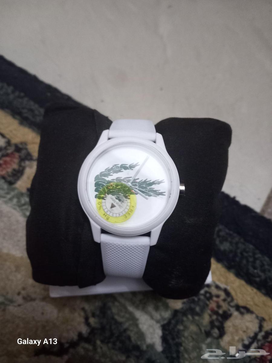 A new watch, try it before you buy it and negotiate the price63729935196291111