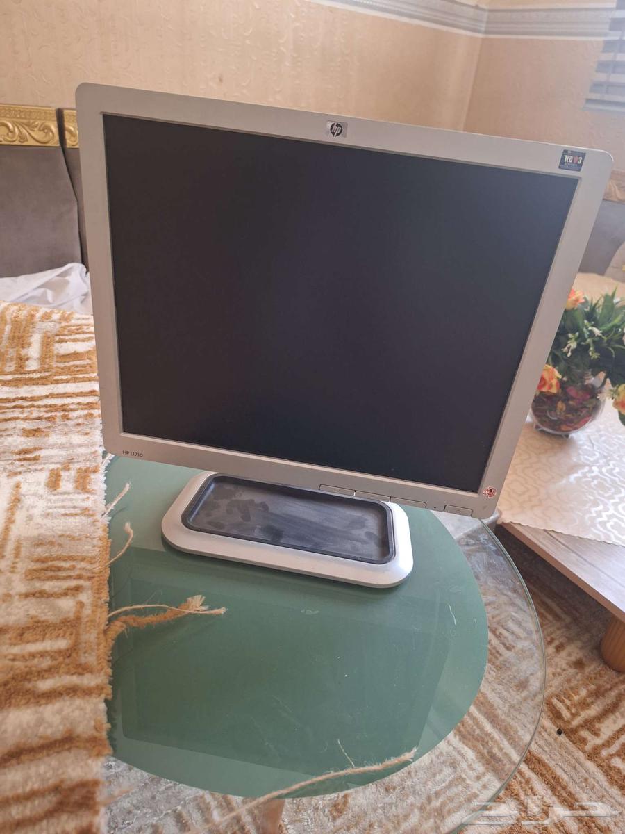 HP Desktop PC with Monitor, Clean and Efficient63733211061506112