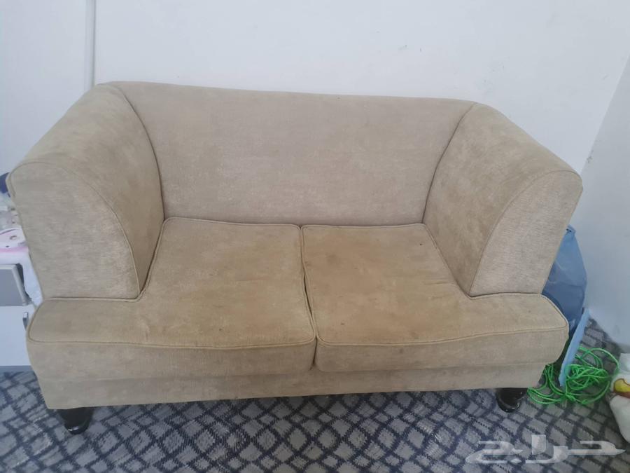 Table with chairs. 6 An-Nahal water bottles. Two sofas. Nearly new carpet63731065965825113