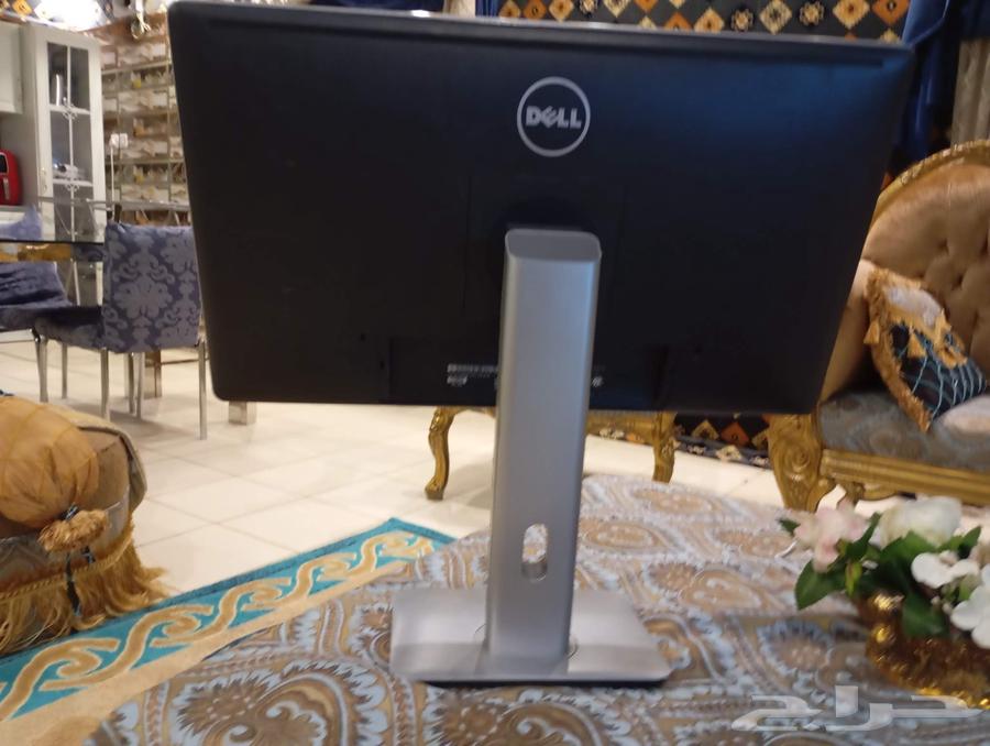 PC Screen and Computer63729657400067111
