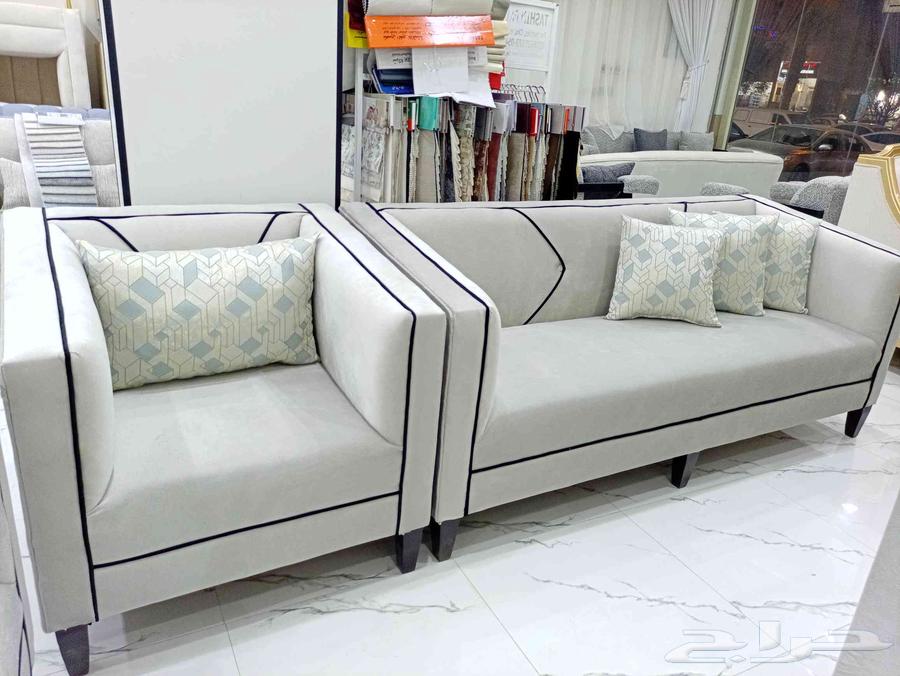 New sofa set from the exhibition, three three-seater pieces and two single pieces, covering an area of 4*5 meters63736315332482111