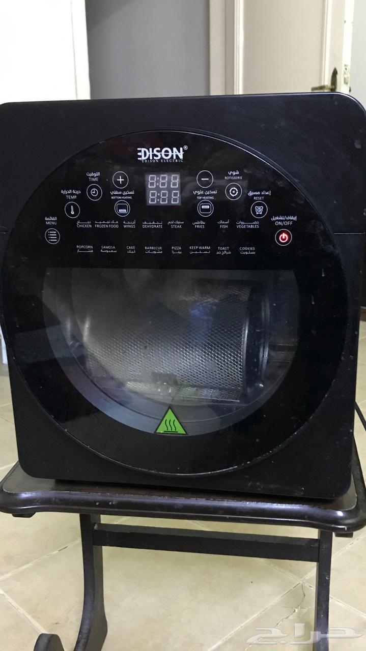 Oven for 250 SAR, used only once63733301242883110