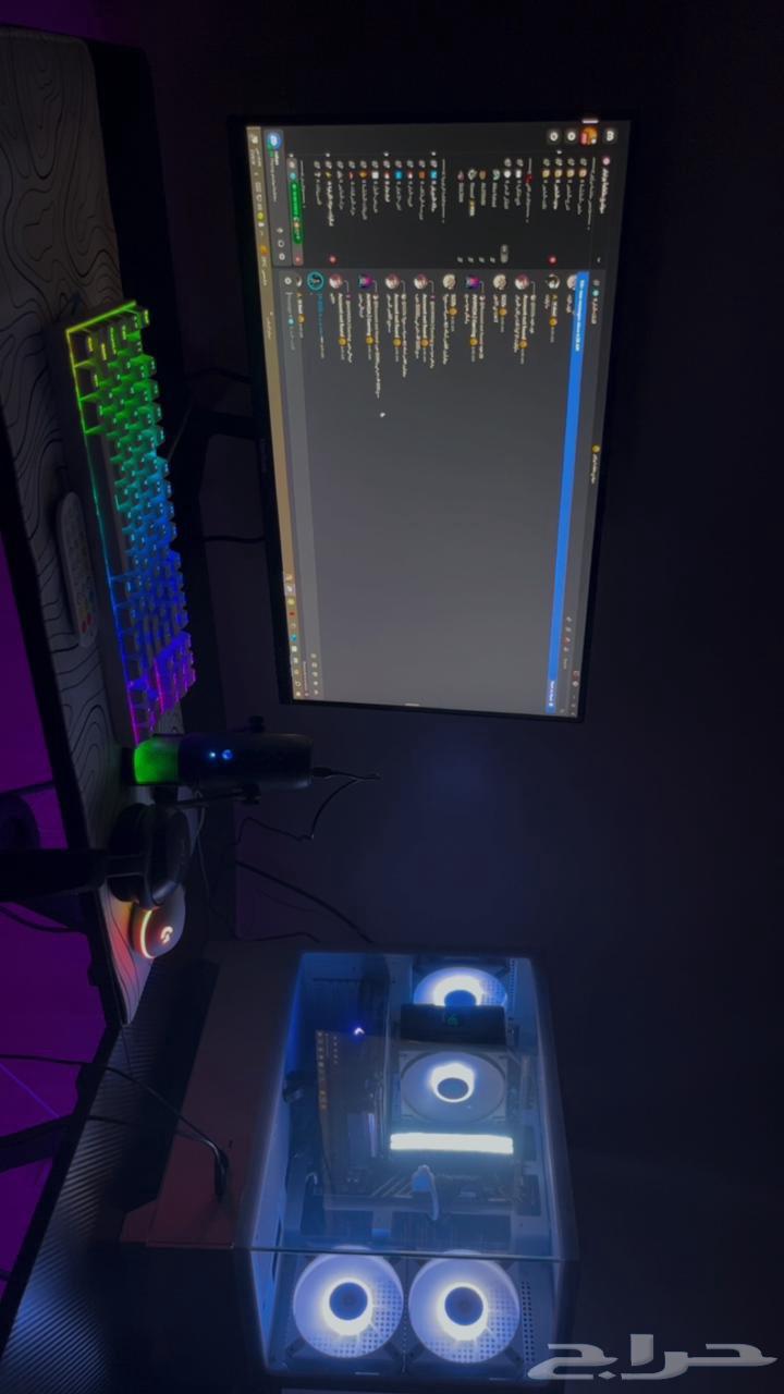 بي سي للبيع مع شاشه 2763729846722049111
