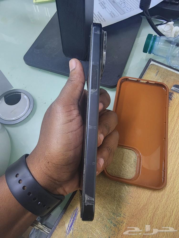 ايفون 15برو ماكس 256Gبطارية 86الجوال نظيف ماشاءالله63731901645569113