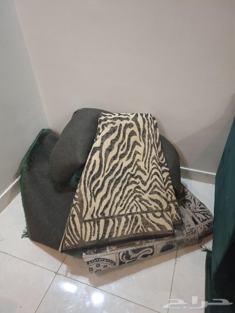 أثاث للبيع كنب بحالة ممتازة وسجاد وستاير وطاولة وسرير نفر63706938803841112