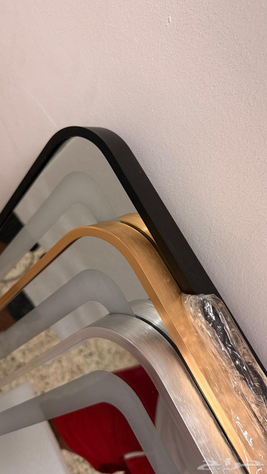 LED Lighting Mirrors in 4 Large Sizes with Frames in 3 Colors63729103067266113