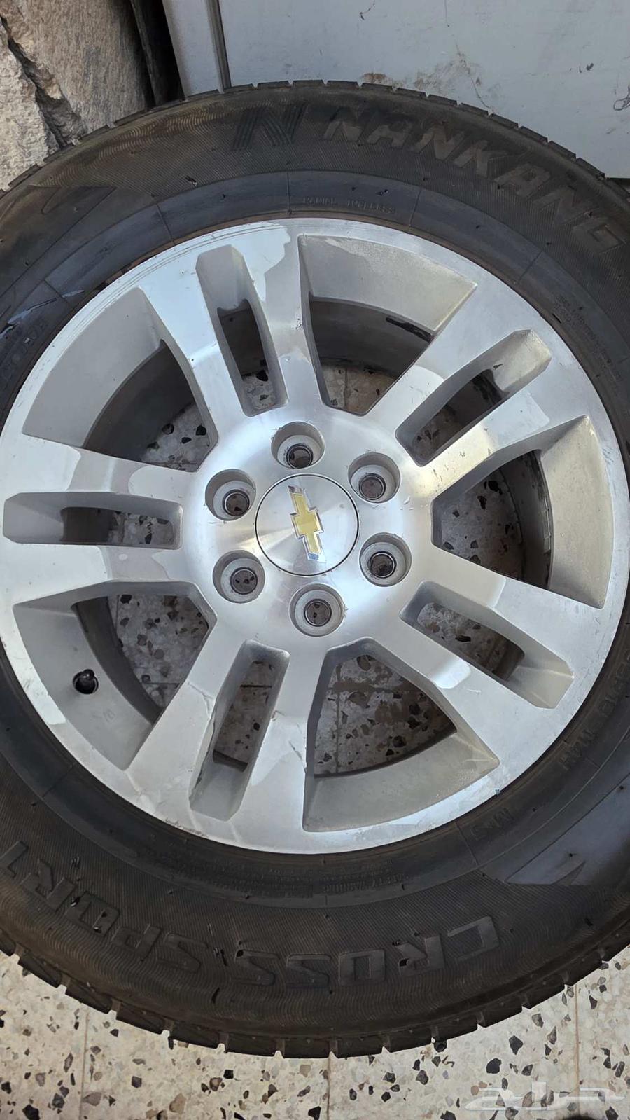 Tahoe Rims with Tires63618044459266112