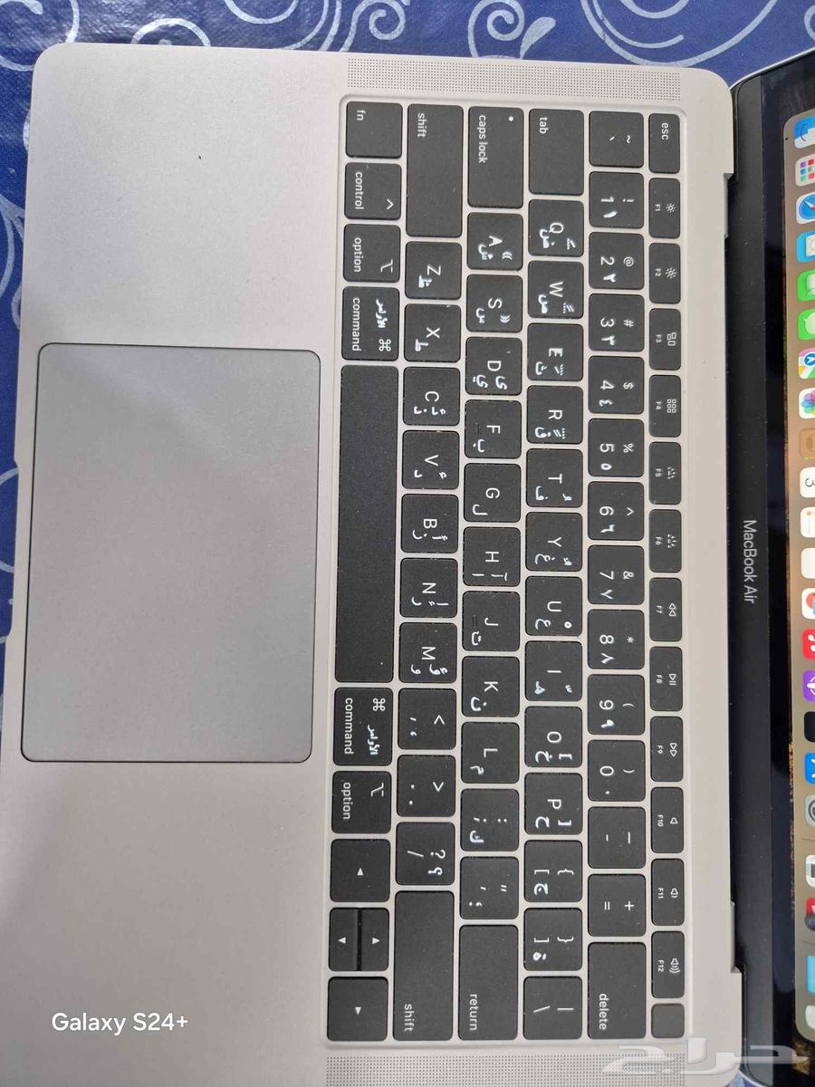 Apple MacBook Air A1932 (13 ) Intel Core i5 16 51263744967291650112
