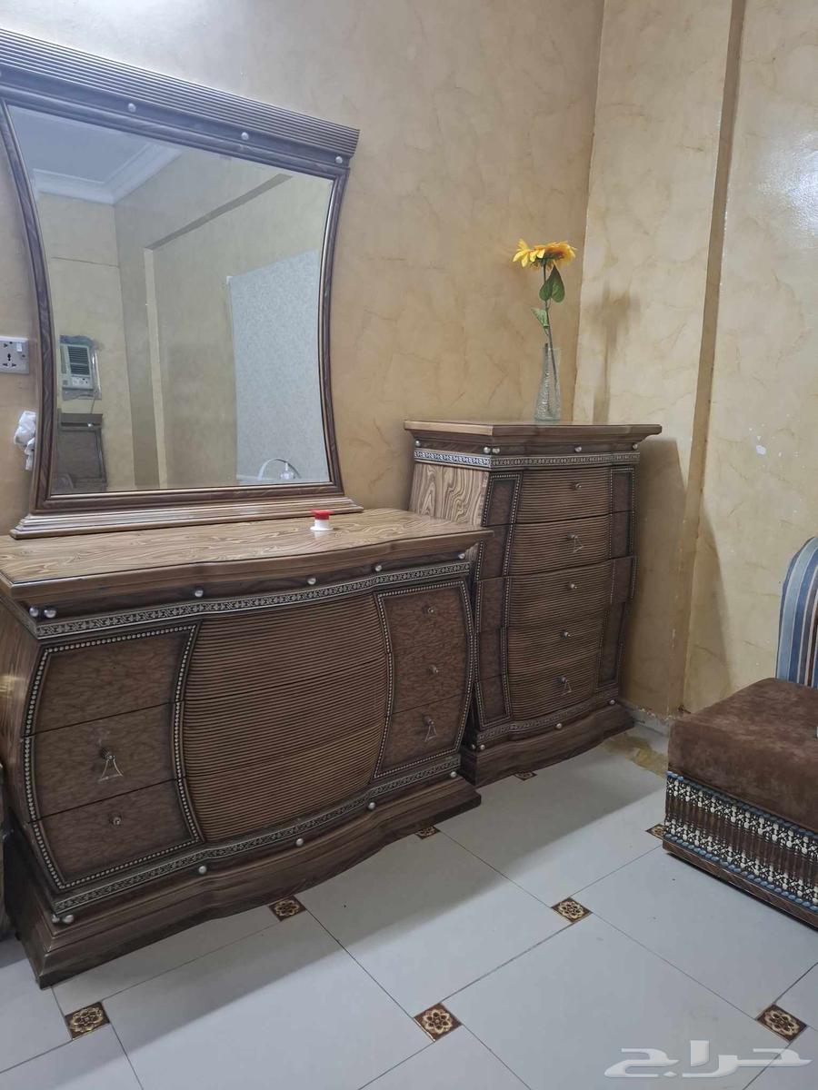 غرفت نوم شبه جديد ماليزي خشب قوى 110063741886876289110