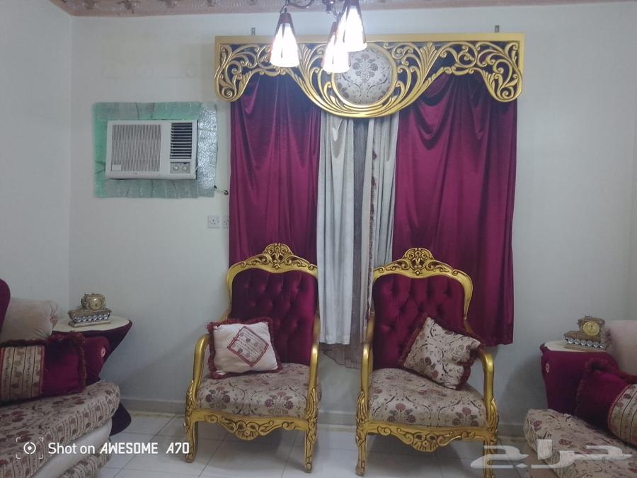 A council consisting of two Tarboush chairs and two sofas with curtains, price 350 riyals63746300966658110