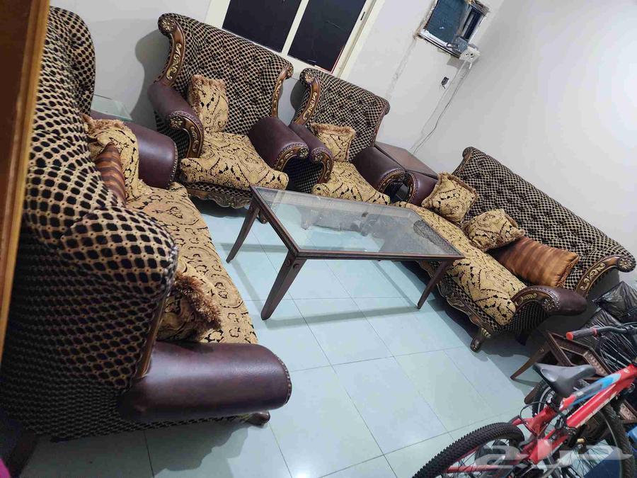 كنب للبيع مستعجل بسعر مناسب63740657934081112