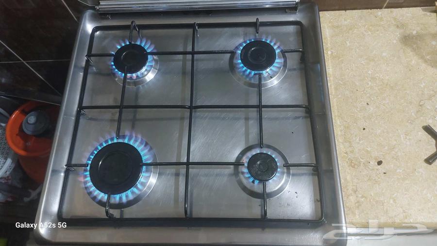 بتوجاز 4شعله ومكيف بحاله جيدة63747789042817112