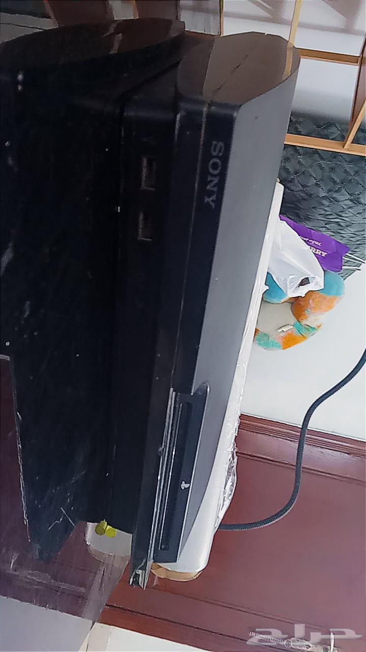 بلايستيشن 3 نظيف جدا بدون يدات ولا اشس ب300 لاجلدين63749318387073111
