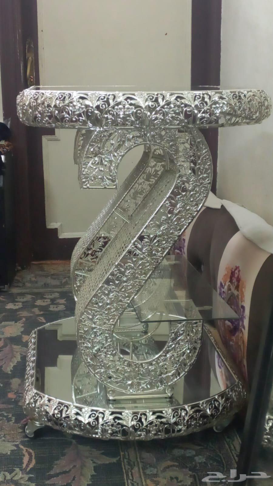 Arabic network, tables, majlis and mirrors for sale63747056765442112