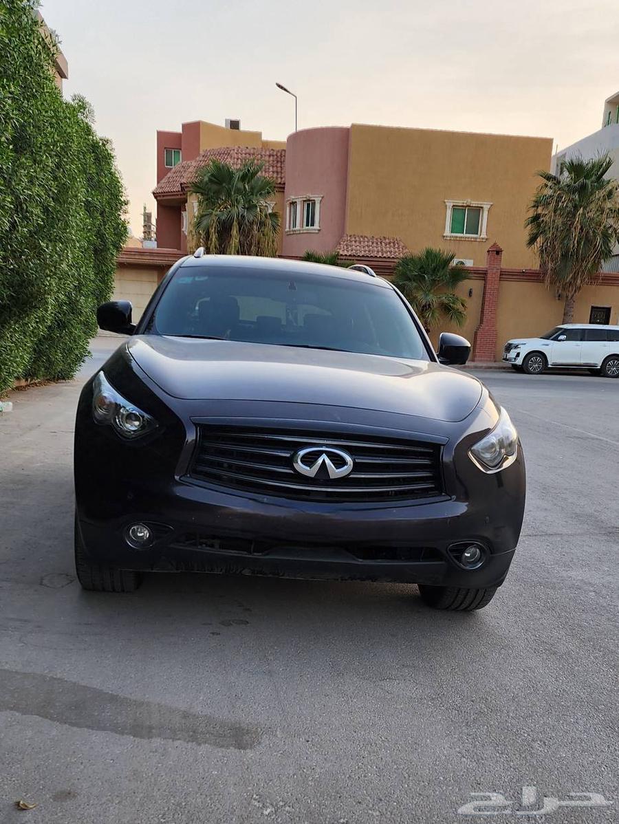 Infiniti QX70S 2015 Infiniti Low Mileage No Paint or Accidents63618043253889112