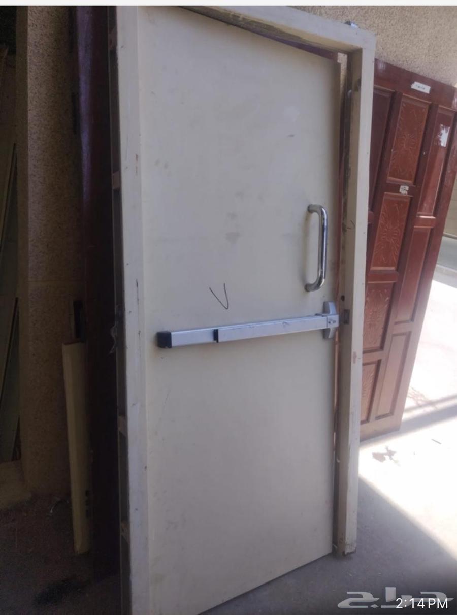 ابواب طوارئ للبيع مستخدم نظيف63745065221506113