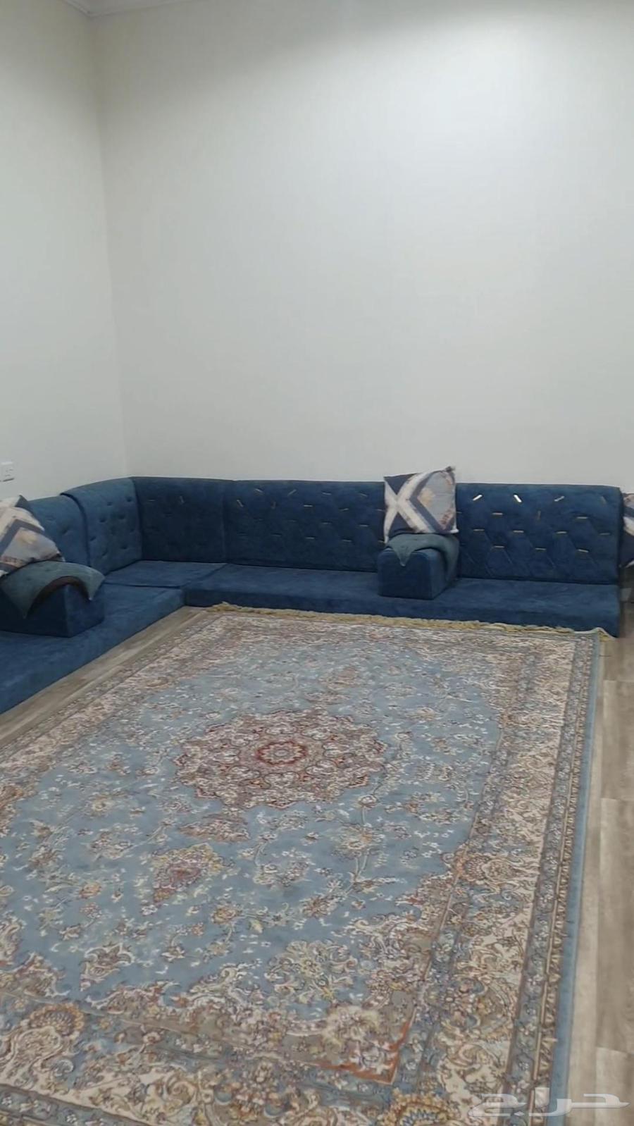 مجلس للبيع نظيف واستعمال بسيط63751761466882112