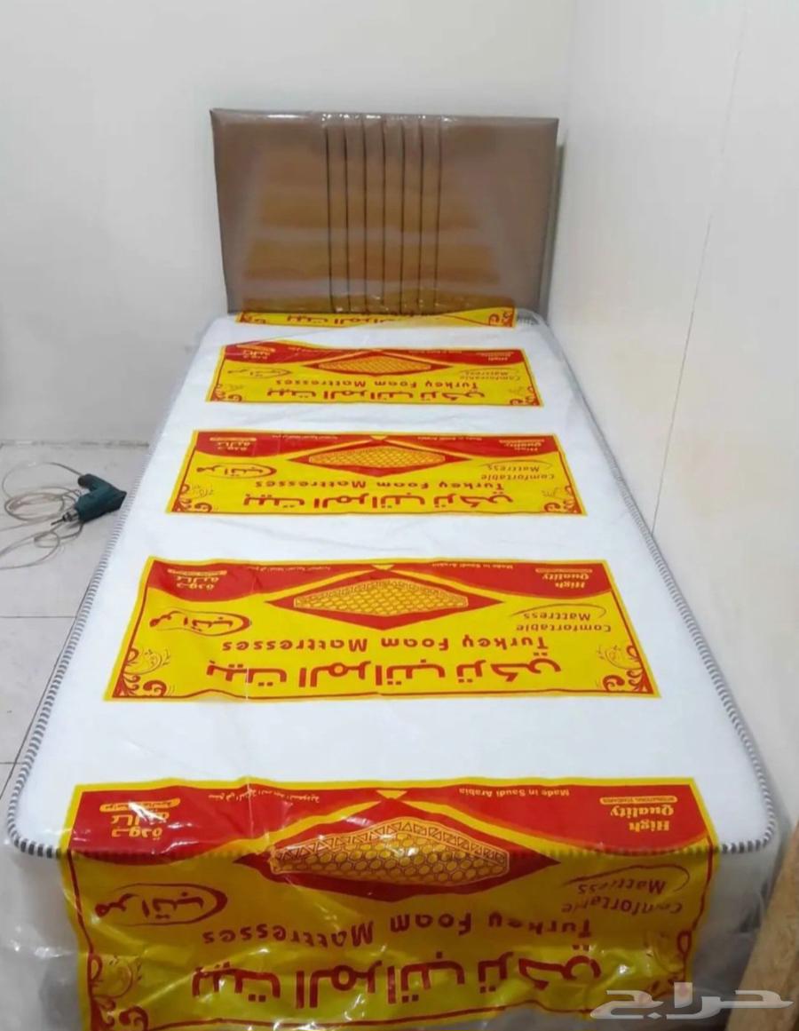 We have new single and one-and-a-half beds available, all wardrobe sizes63750337728131114