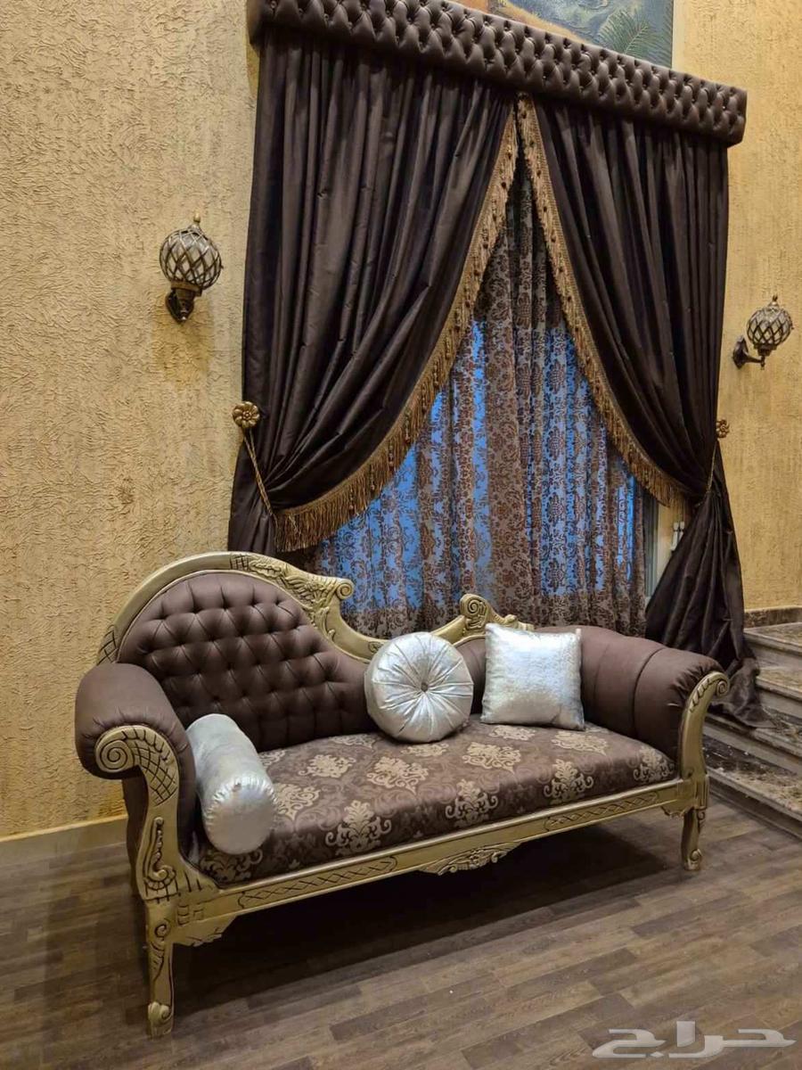 طقم كنب مجلس مع 6 طاولات ومدخل واريكة للبيع63759724854657114