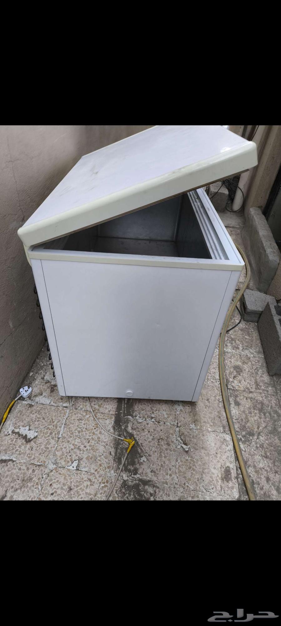 فريزر مستعمل نظيف يباله فريون فقط63752840322049114