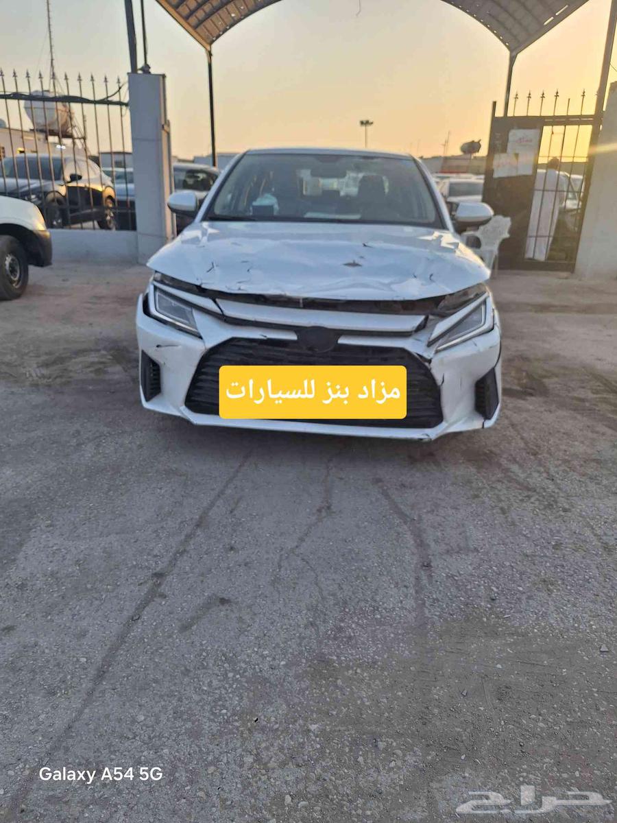 تويوتا يارس مصدوم 202463699263534083112