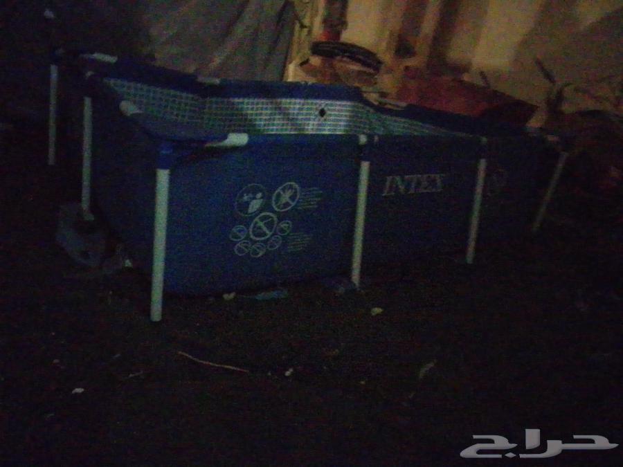 For sale, a clean and intact swimming pool purchased from the original Sakoo63751382546818110