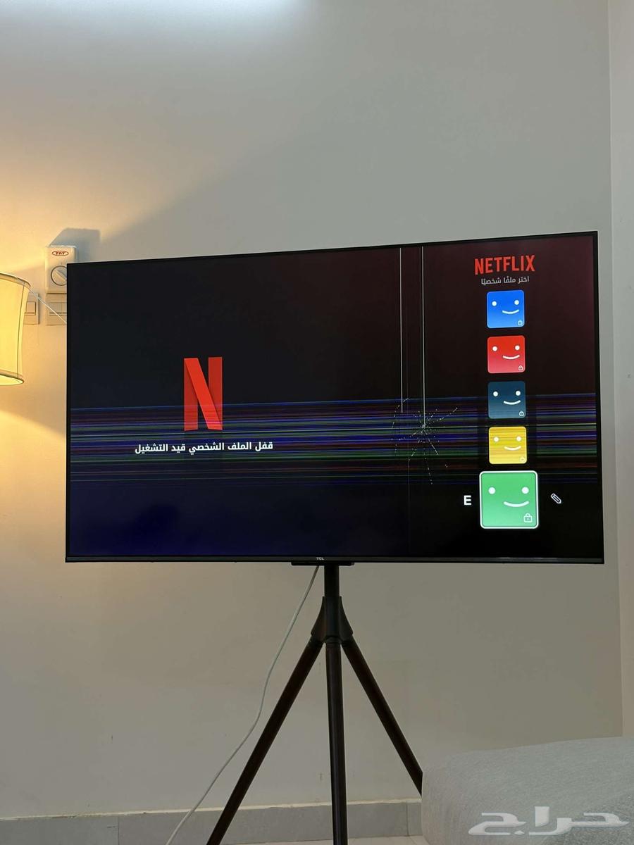 TCL 55-inch TV, as clearly seen, screen is broken63761216543362111