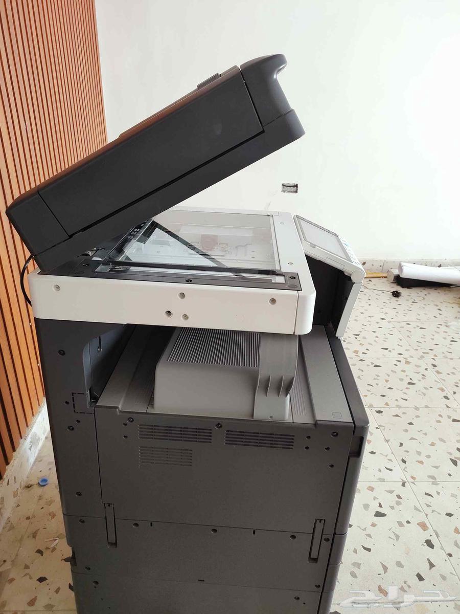 ماكينة تصوير وطباعة ألوان جديدة استخدام خفيف جدا  .63759240663041113