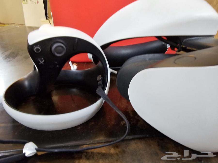 The Sony VR 5 is good, has no issues, and is new and clean63760490049155110