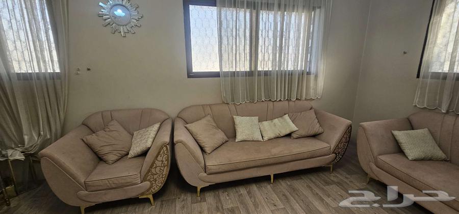 طقم كنب موديرن مستعمل للبيع63758624716291110