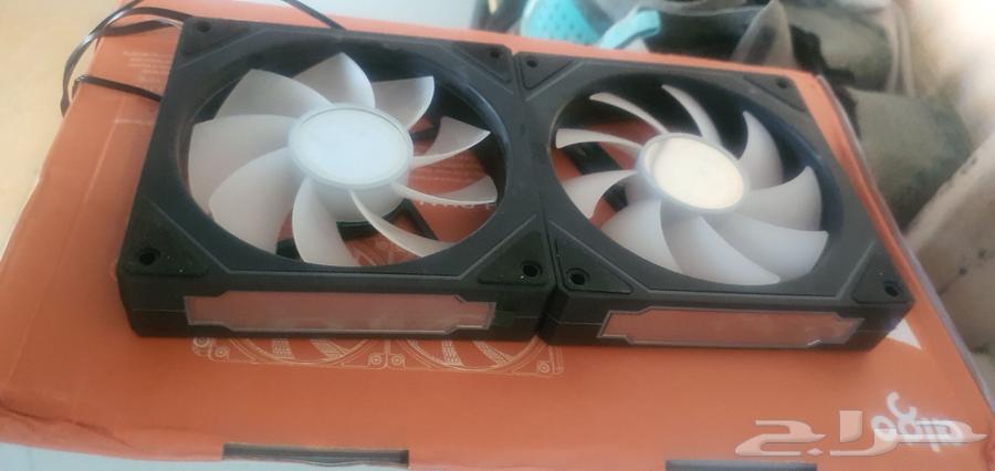 Lian Li-like fans with original Lian Li controller63732743586690112
