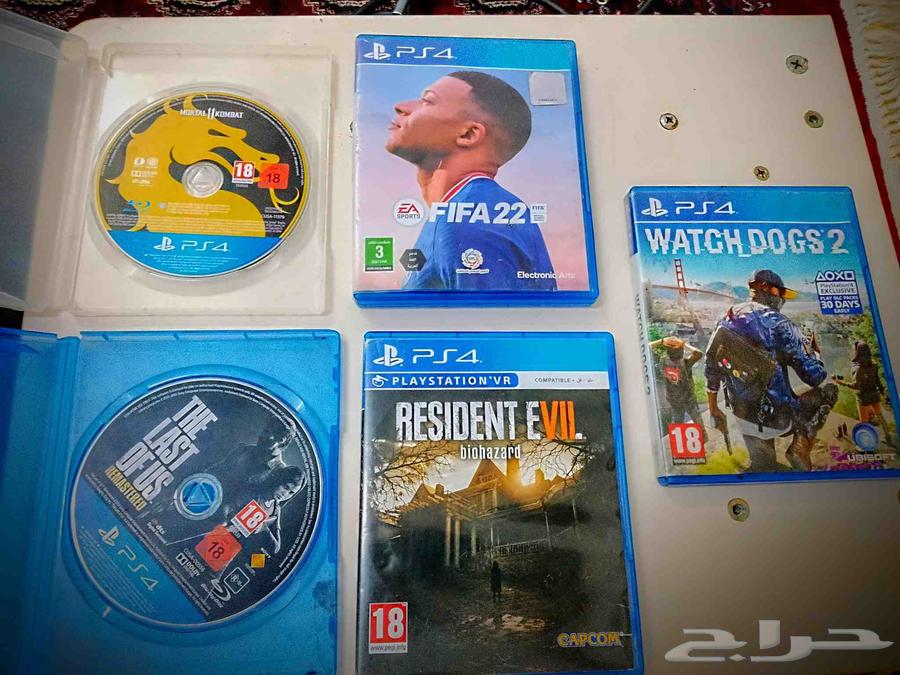 Sony 4 with 3 controllers and 5 game discs63752249809027112