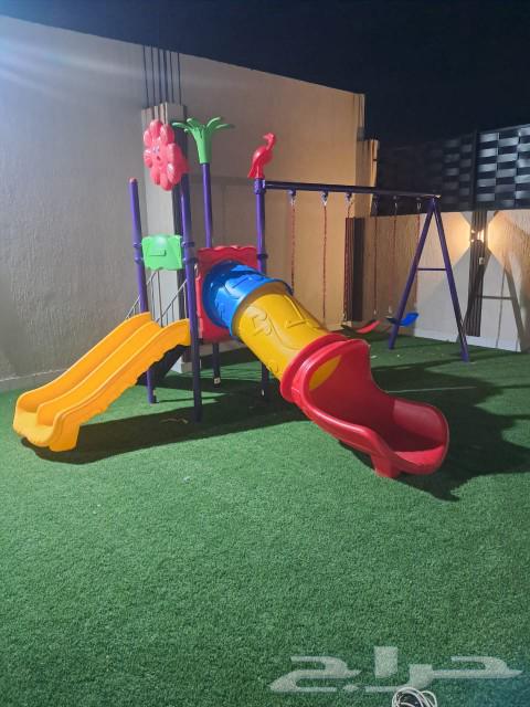 Trampolines, Various Games, Kindergarten Equipment, and Rest Areas63759724881539111