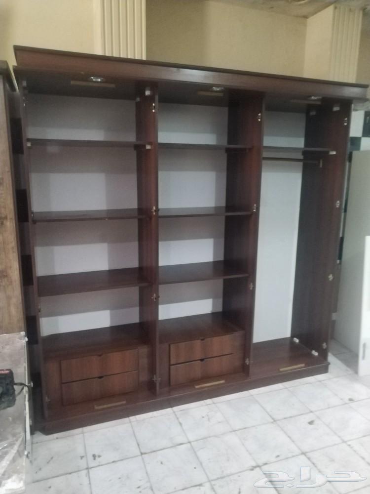 للبيع دولاب وطني 6أدرف مستخدم نظيف63756853911682111