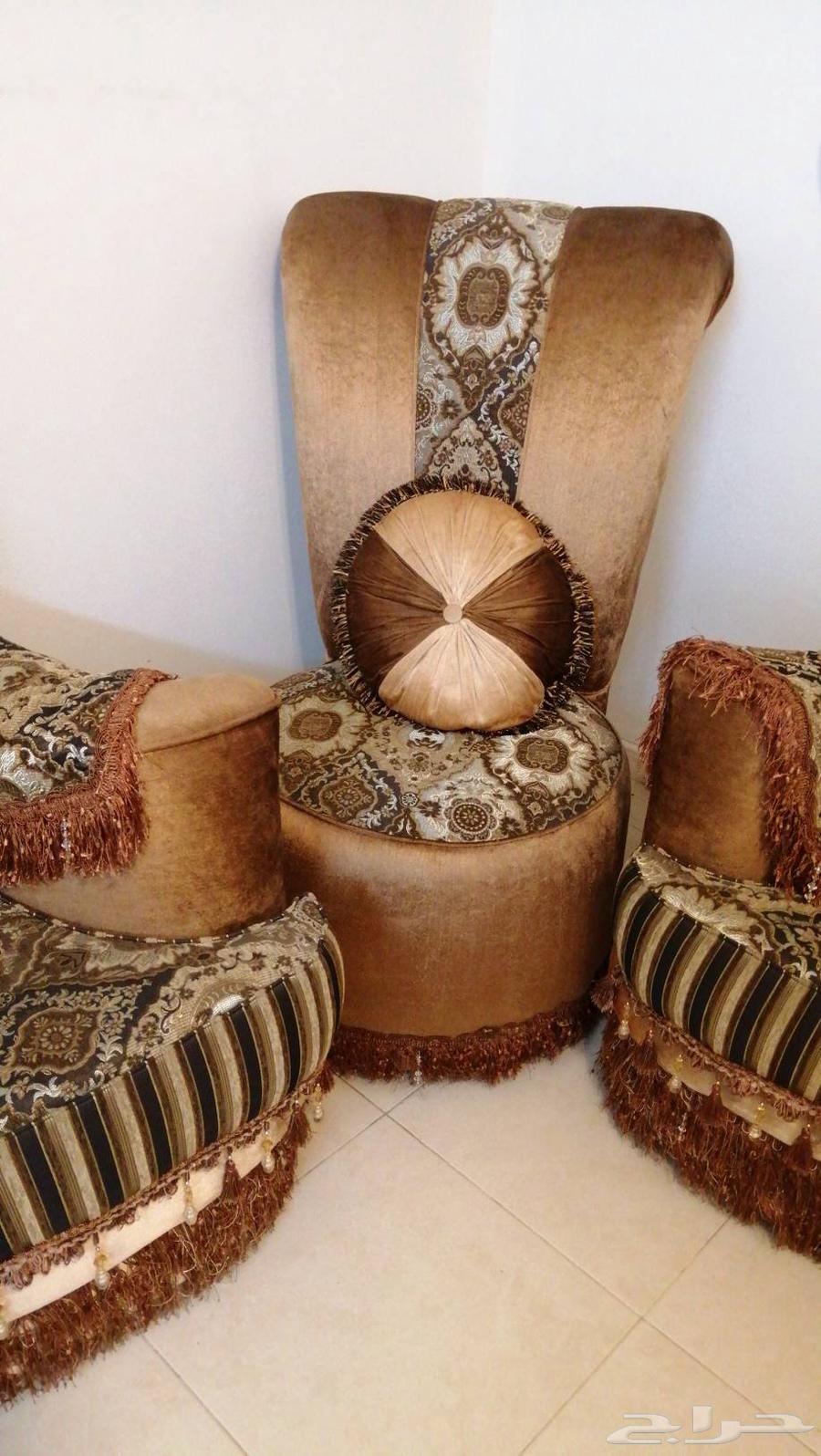 Sofa consisting of 7 pieces. There are defects, mention them in the video.63752152262147111