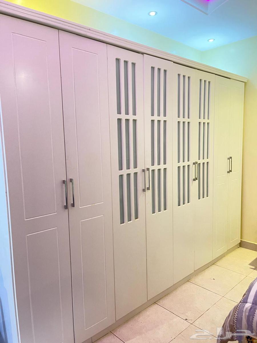 An 8-door new cabinet, this one was installed at the customer's house, I also made the second one63755294088705110