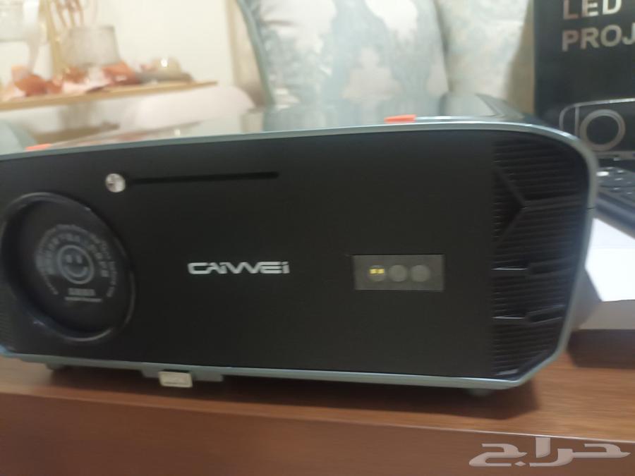 New LED Projector Device in Carton PROJECTOR63763853500803113