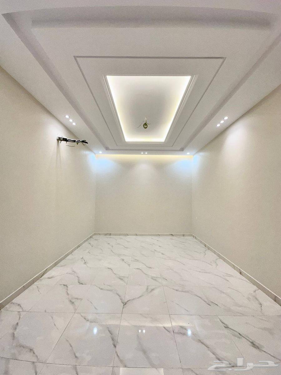 Luxury apartments for sale consisting of 5 rooms, Al-Ragama neighborhood63614102551171113