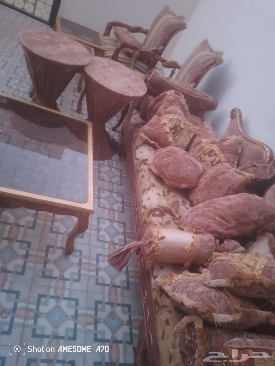 مجلس نظيف للبيع على السوم63750815969026110