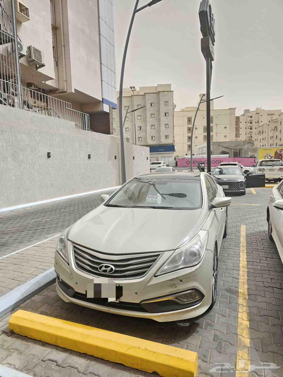 Hyundai Azera 2015 second batch Majdouei fully loaded for sale63889080533889110