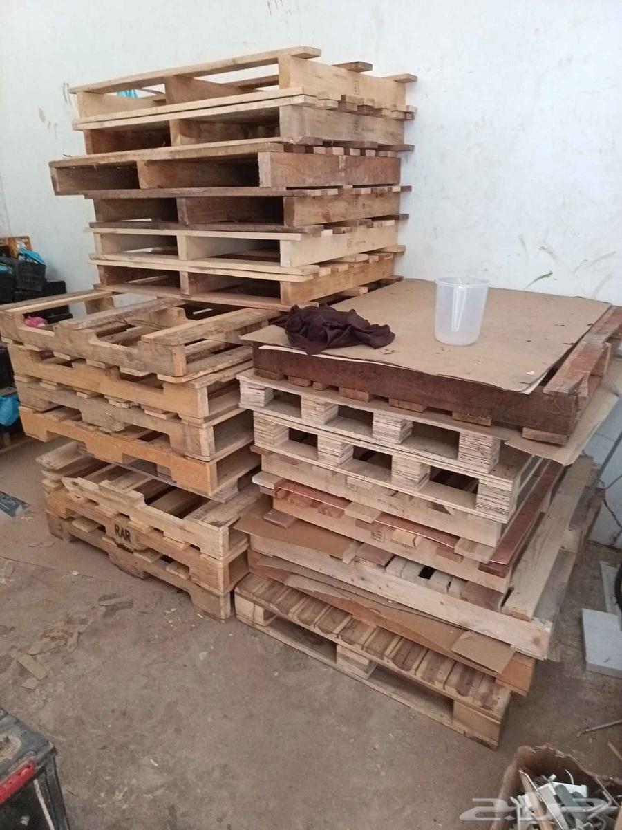 طبليات خشب بحالة جيدة63764865396097110
