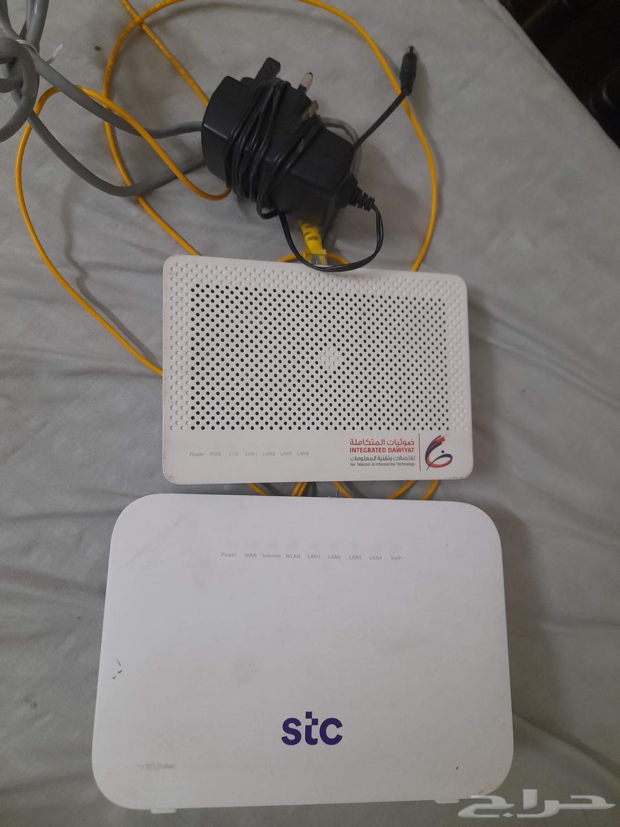 Fiber modem and internet distributor63772223894275110
