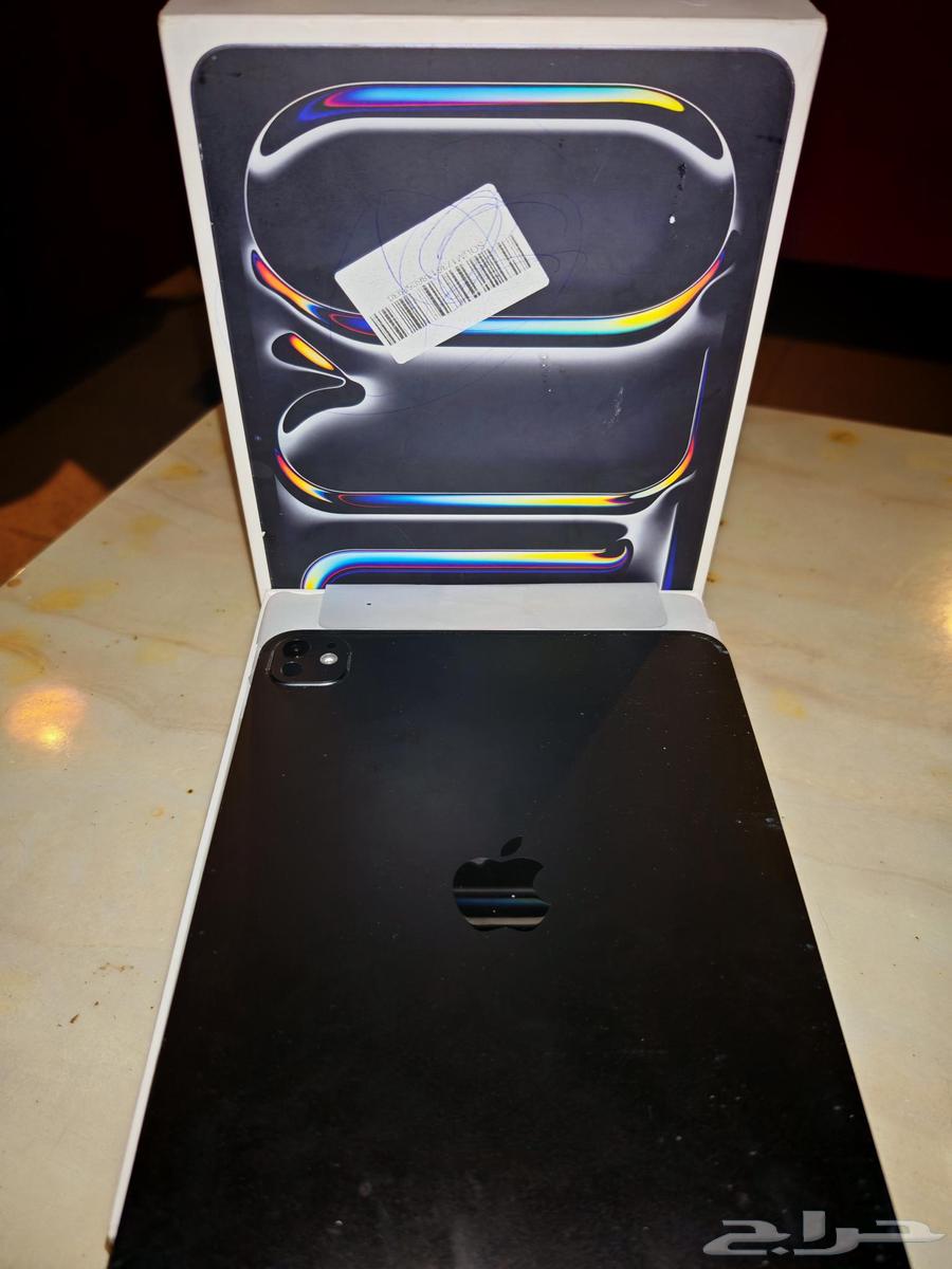 آيباد 11 pro m4. معالج العاب قوي جدا بكرتونه وشاحنه وسلكة ك63766142723971110