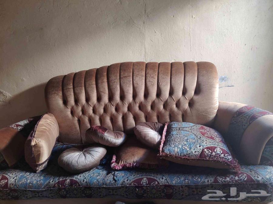 Three sofas up to 50 SAR, I want them by noon63764959319298113