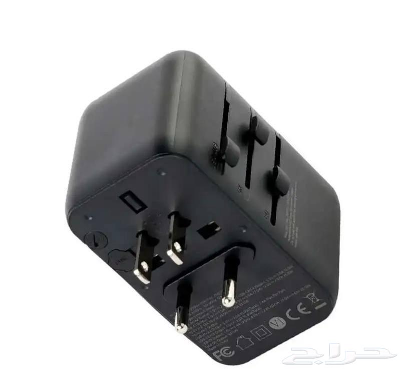 Moog Max 85W Universal Wall Charger with Built-in Retractable Cable63771889049475111