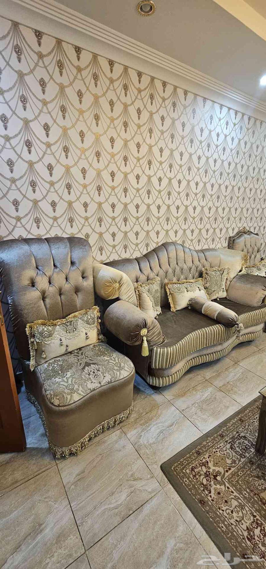 كنب تركي خشب محفور للبيع63768921369985114